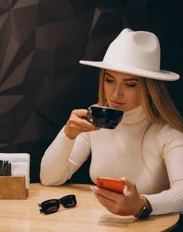 Wind-Down Rituals: Elevating Your Evening with Thoughtful, Modern Accessories