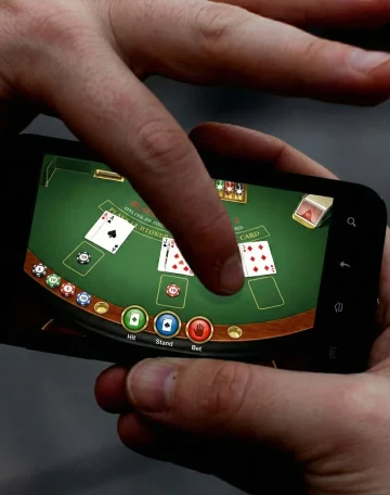 Mobile Casinos: Gaming on the Go